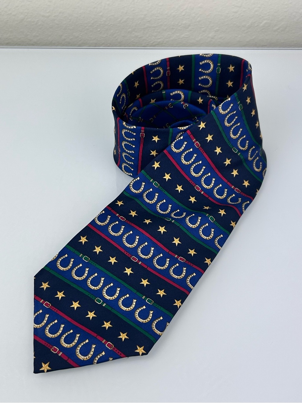 Tommy Hilfiger Navy Tie Gold Horseshoe Red & Green Belt Stripes Preppy Business